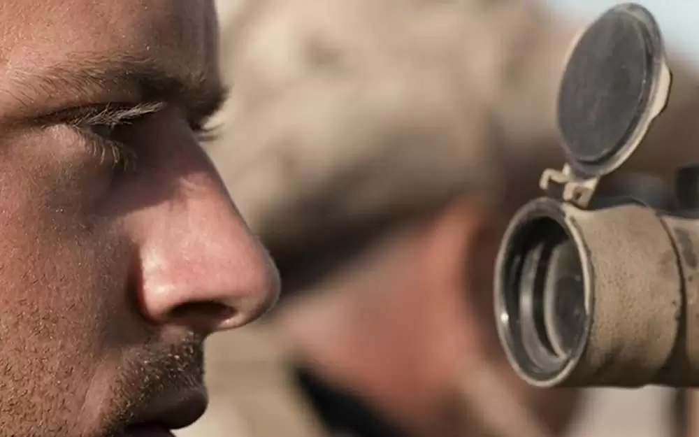 ALONE アローンの画像