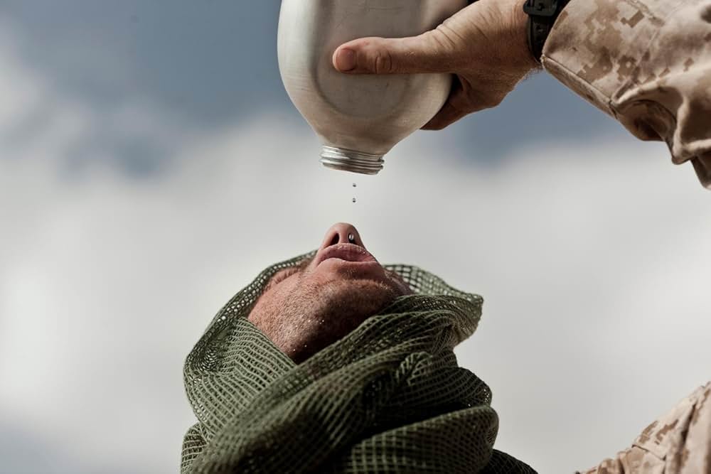 ALONE アローンの画像