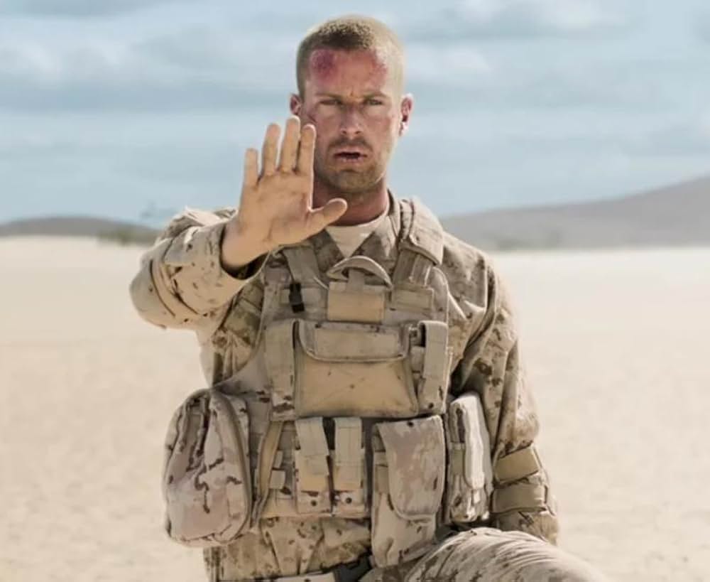 ALONE アローンの画像