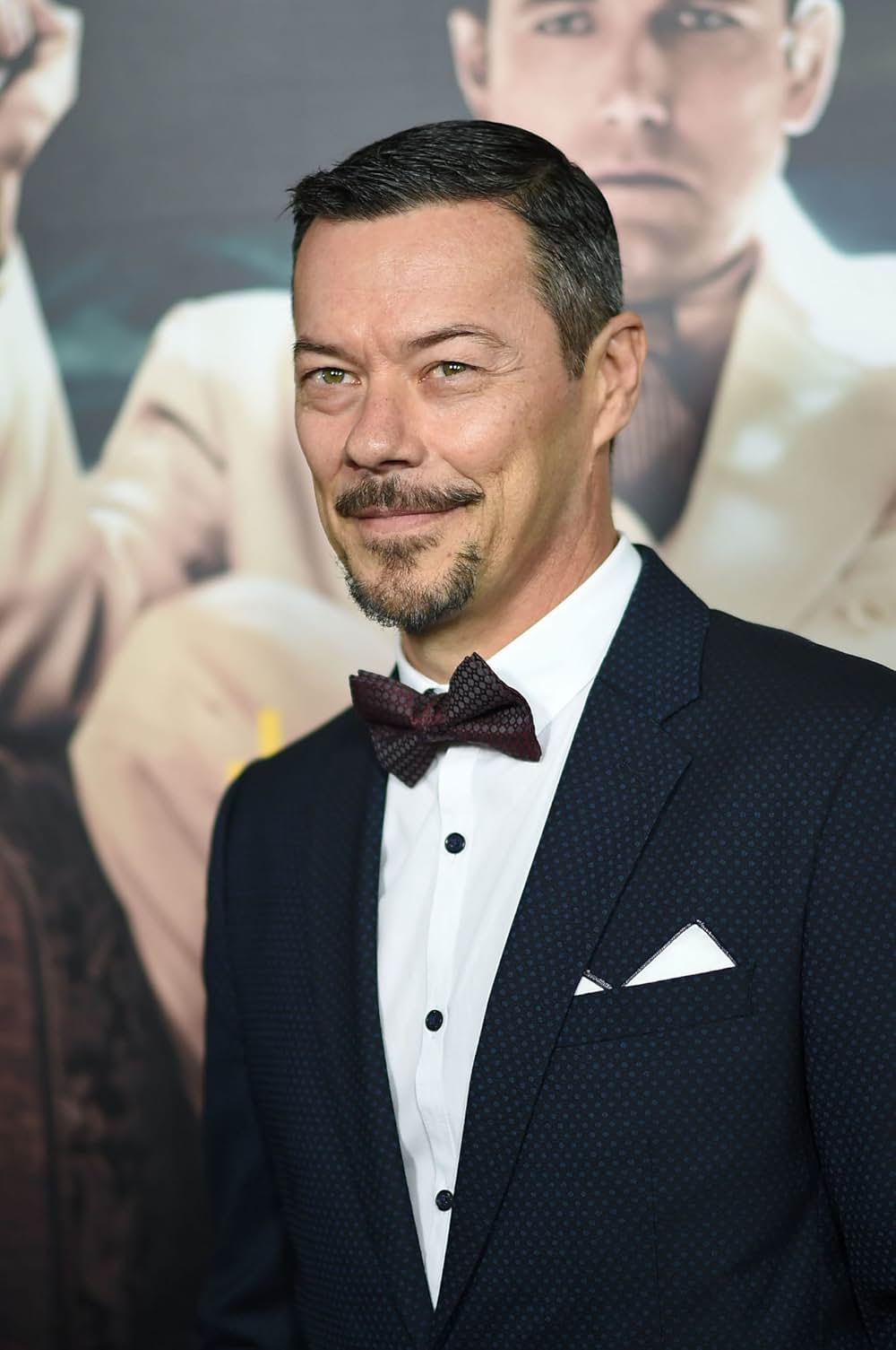 夜に生きるの画像