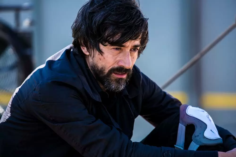 「いつだってやめられる 10人の怒れる教授たち」ルイジ・ロ・カーショの画像