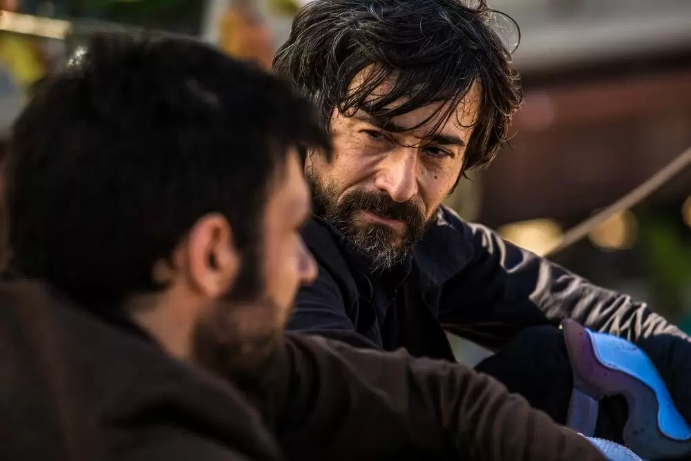 「いつだってやめられる 10人の怒れる教授たち」エドアルド・レオ & ルイジ・ロ・カーショの画像