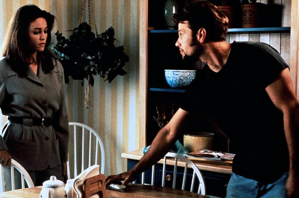 マイ・ニュー・ガン あぶない若妻の画像