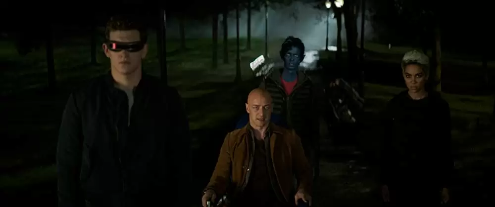 「X-MEN:ダーク・フェニックス」ジェームズ・マカボイ & コディ・スミット＝マクフィー & アレクサンドラ・シップ & タイ・シェリダンの画像