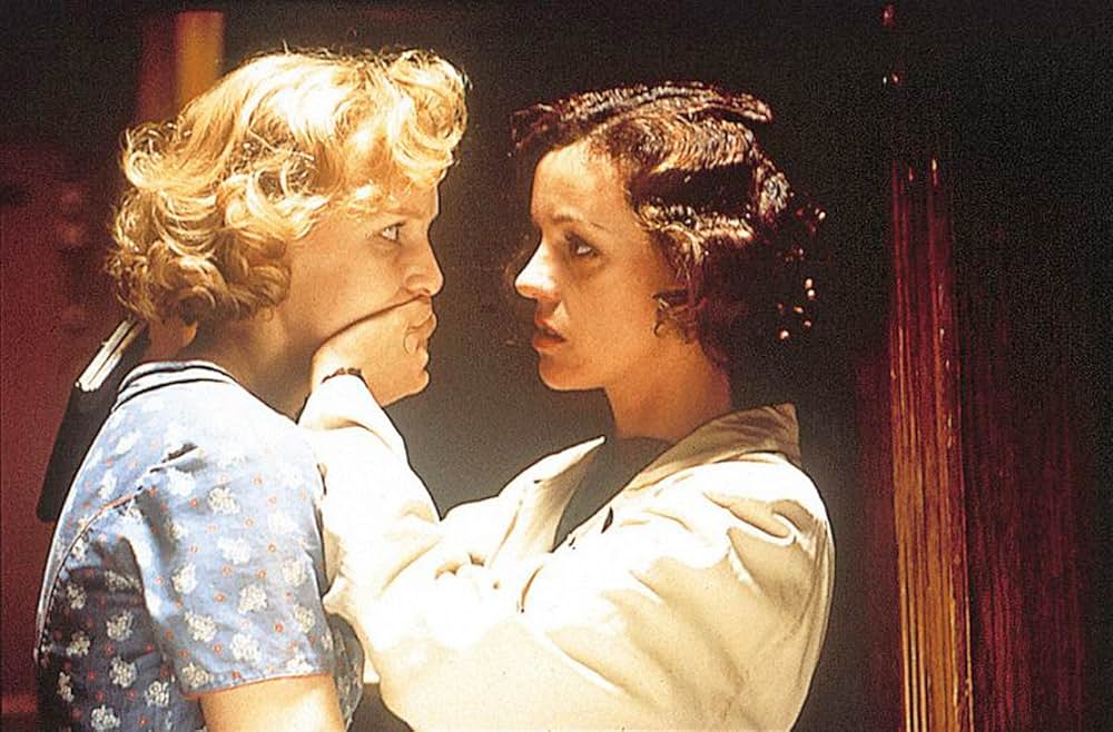 Aimee & Jaguar（原題）の画像