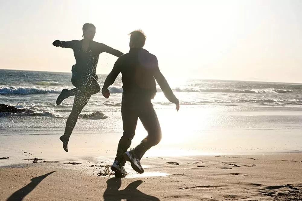 「エージェント・マロリー」ユアン・マクレガー & ジーナ・カラーノの画像