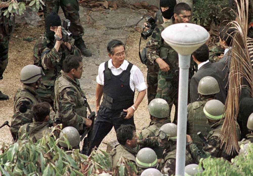 ホステージ：ペルー日本大使公邸占拠事件の画像