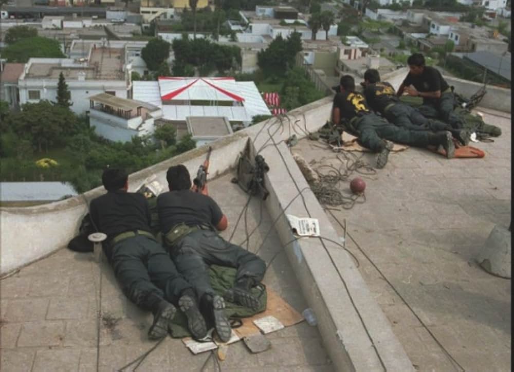 ホステージ：ペルー日本大使公邸占拠事件の画像