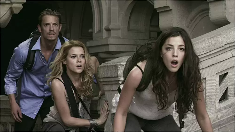 「ダーケストアワー 消滅」ジョエル・キナマン & レイチェル・テイラー & オリビア・サールビーの画像