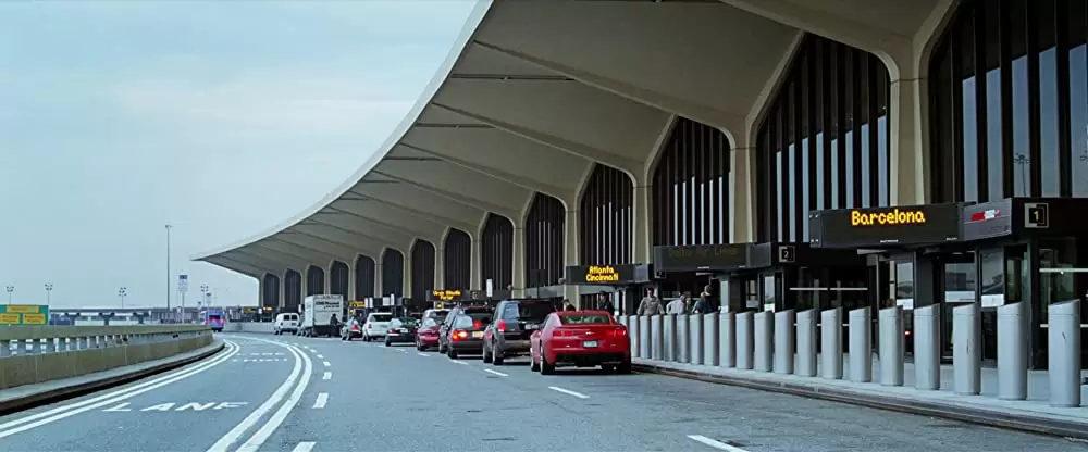 最低で最高のサリーの画像