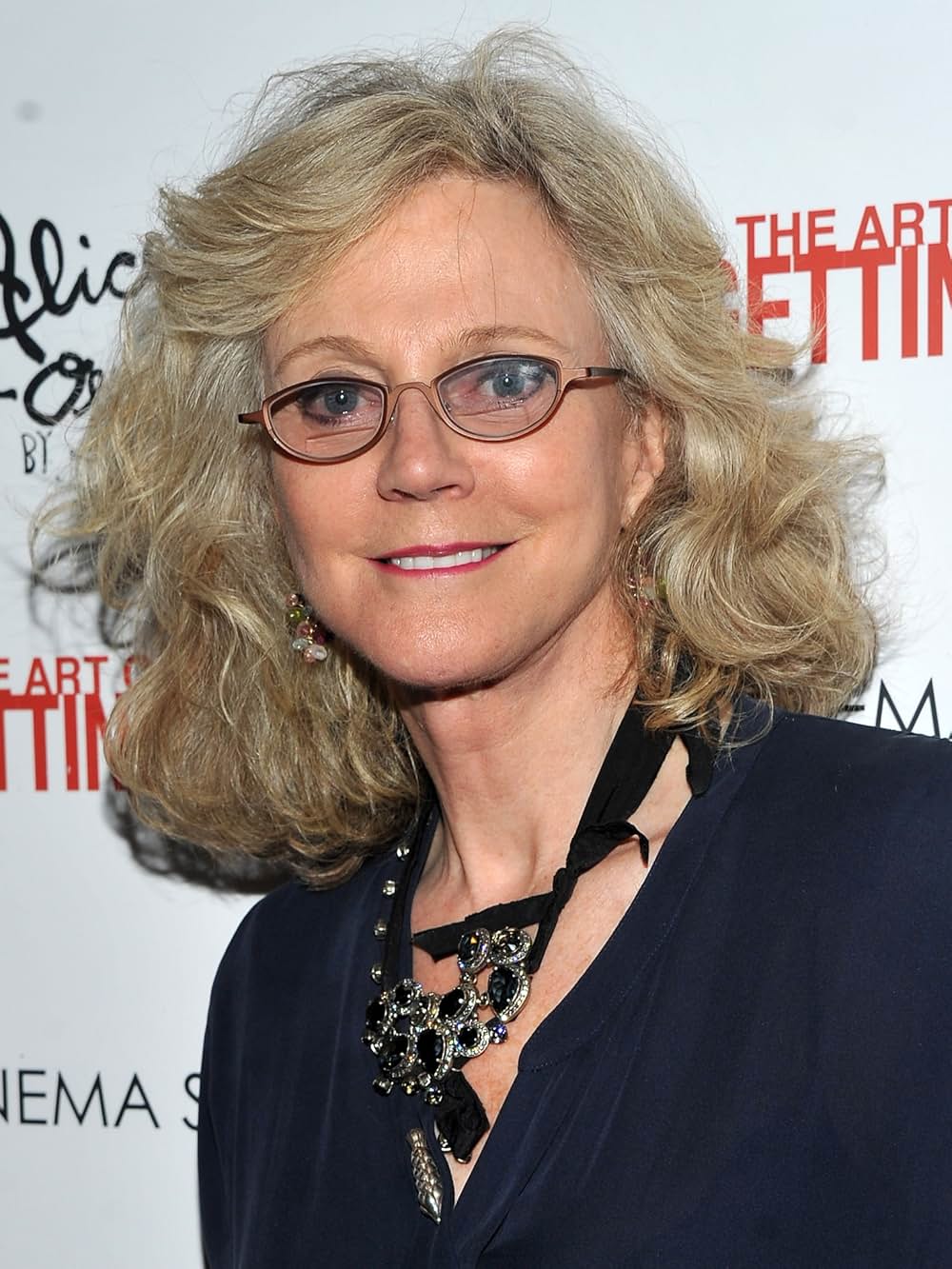 最低で最高のサリーの画像