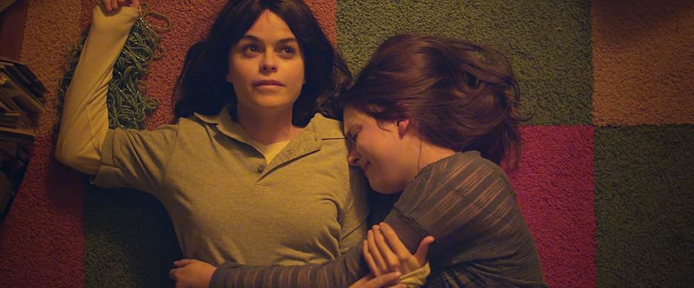 A Light Beneath Their Feet（原題）の画像