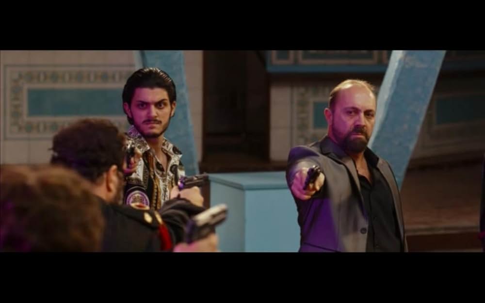 帰ってきた中年犯罪団の画像