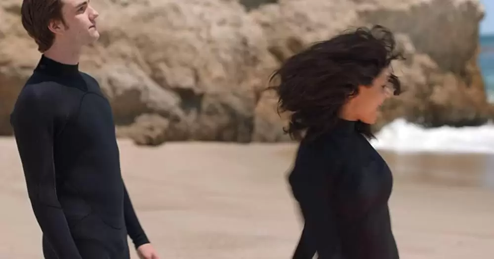 「SPF-18」ビアンカ・サントス & Jackson Whiteの画像