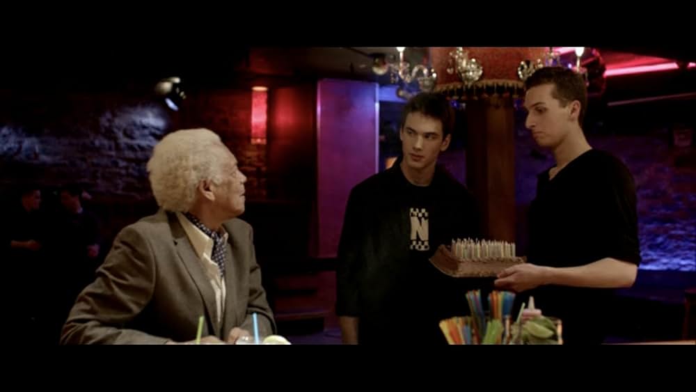 Gerontophilia（原題）の画像