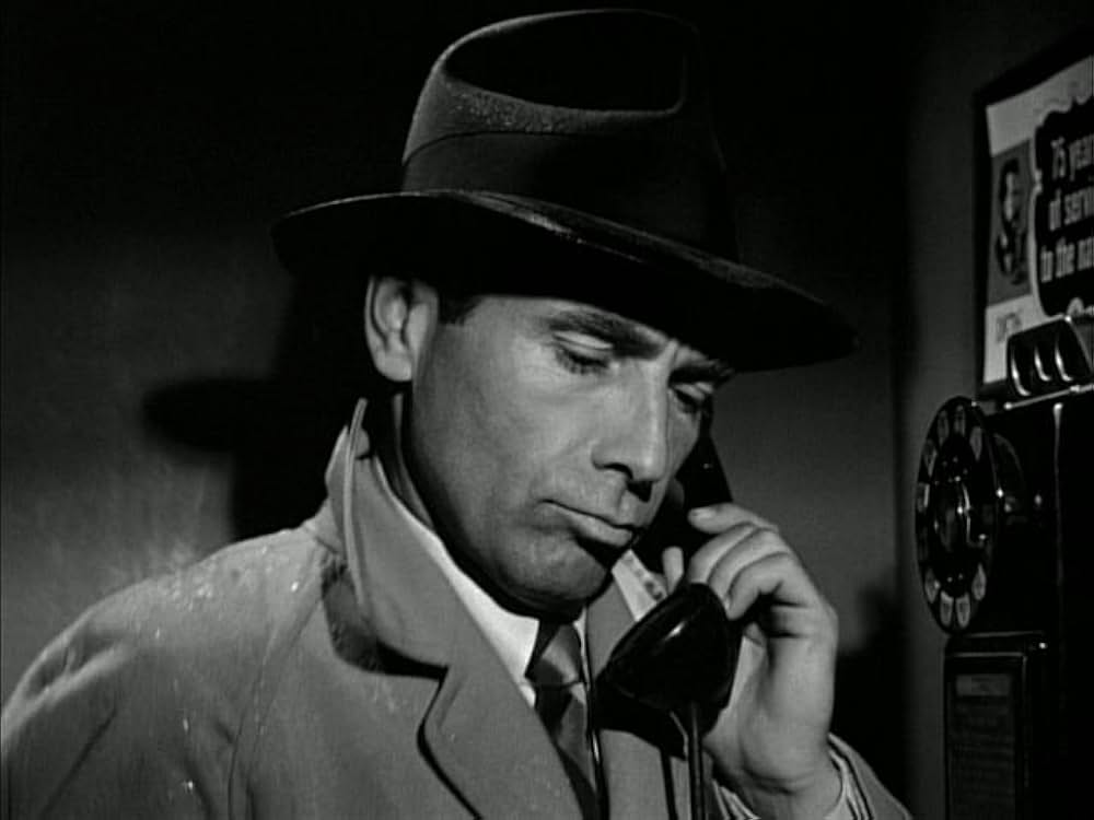 見知らぬ訪問者の画像