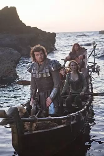 「ロード・オブ・クエスト ドラゴンとユニコーンの剣」ナタリー・ポートマン & ダニー・マクブライド & ラスモス・ハーディカーの画像