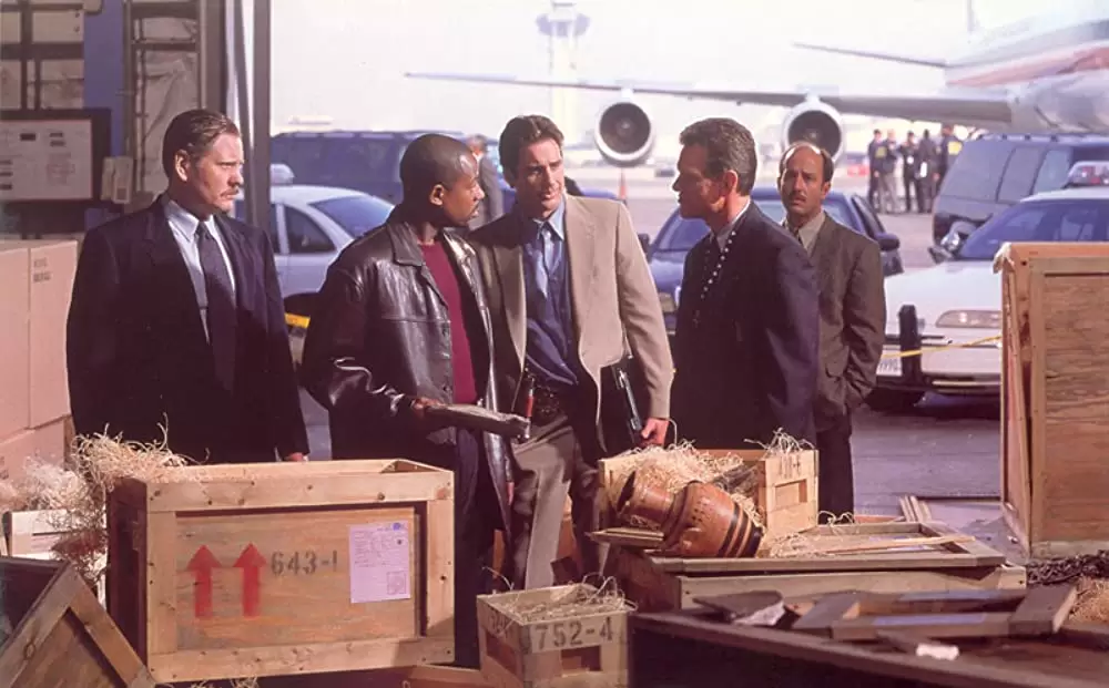 「ブルー・ストリーク」ウィリアム・フォーサイス & マーティン・ローレンス & ルーク・ウィルソン & ジュリオ・オスカー・メコッソの画像