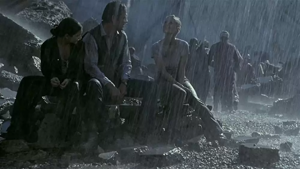 「ボルケーノ」アン・ヘッシュ & トミー・リー・ジョーンズ & ギャビー・ホフマンの画像