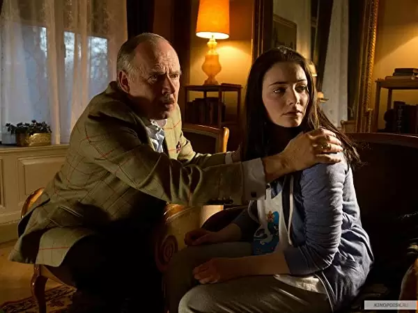 タイムトラベラーの系譜 ルビー・レッドの画像