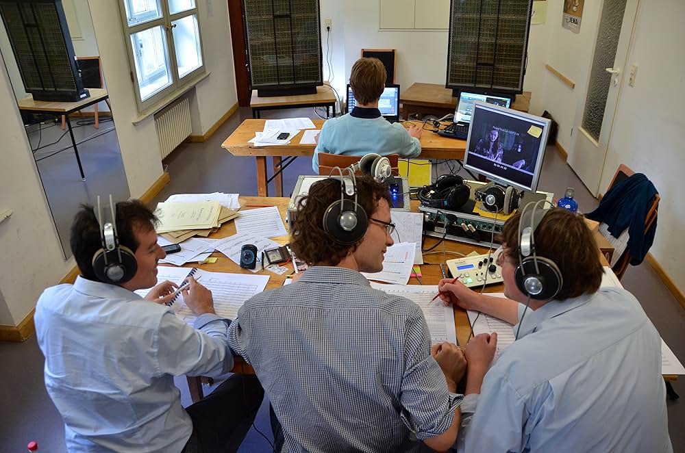 タイムトラベラーの系譜 ルビー・レッドの画像