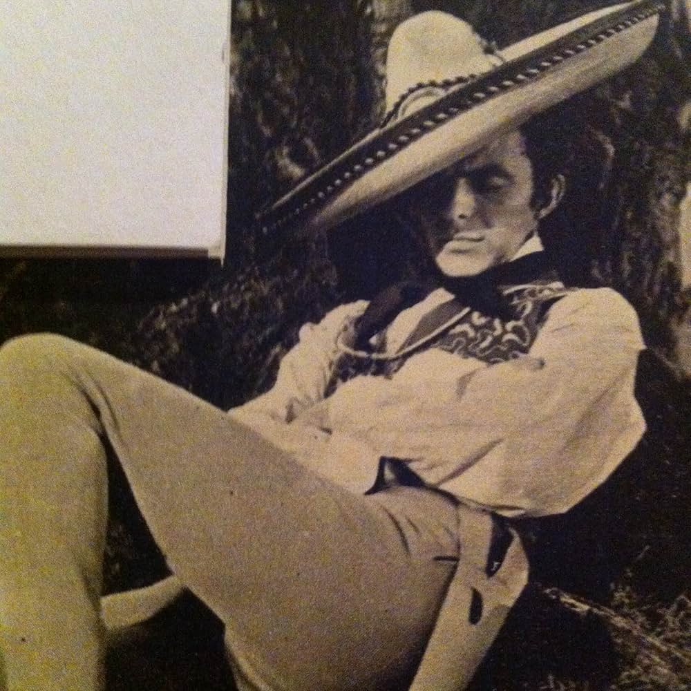 キスする強盗の画像