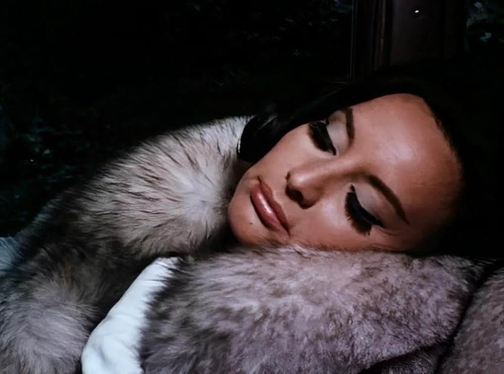 先天性欲情魔の画像