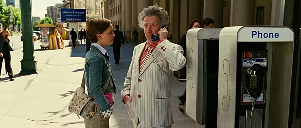 「マゴリアムおじさんの不思議なおもちゃ屋」ダスティン・ホフマン & ナタリー・ポートマンの画像