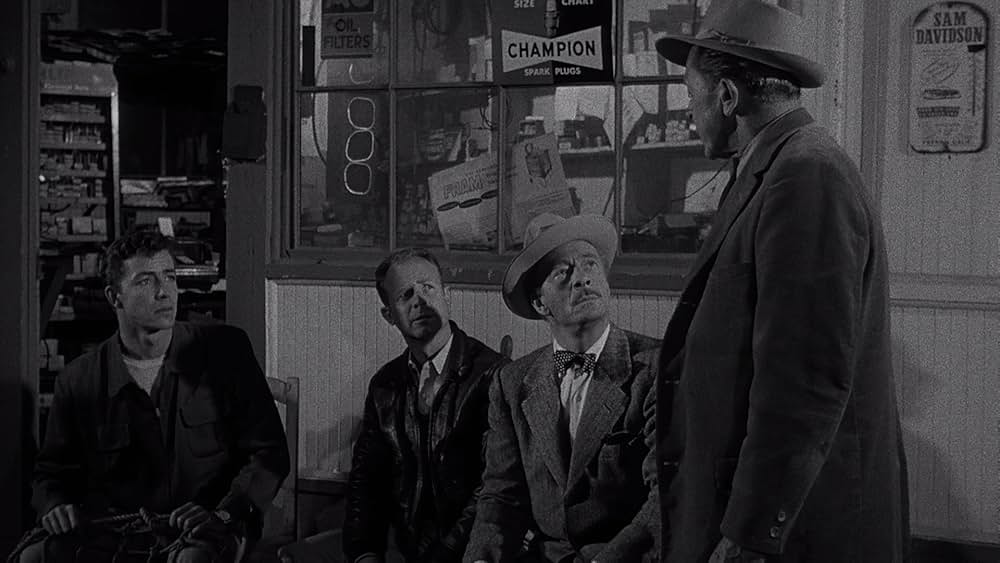 The Monster of Piedras Blancas（原題）の画像