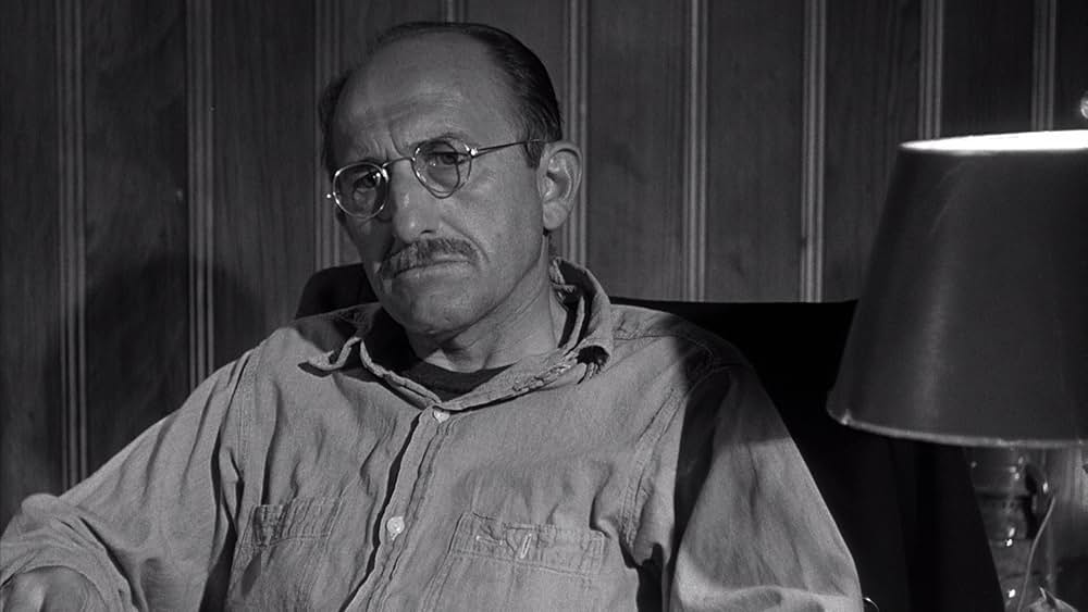 The Monster of Piedras Blancas（原題）の写真