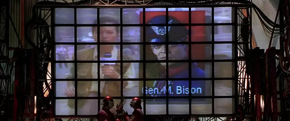 「ストリートファイター II MOVIES STREET FIGHTER！！」ラウル・ジュリア & ミンナ・ウェンの画像