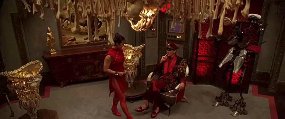 「ストリートファイター II MOVIES STREET FIGHTER！！」ラウル・ジュリア & ミンナ・ウェンの画像