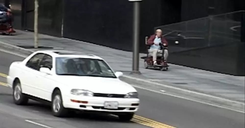 「ジャッカス・ザ・ムービー 日本特別版」スパイク・ジョーンズの画像