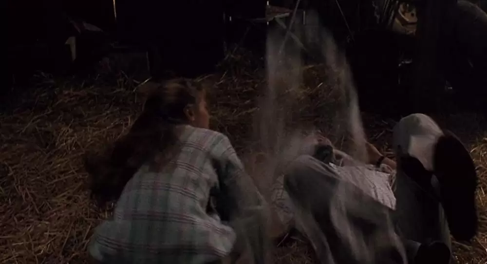 「アラクノフォビア」ジェフ・ダニエルズ & ハーレイ・ジェーン・コザックの画像