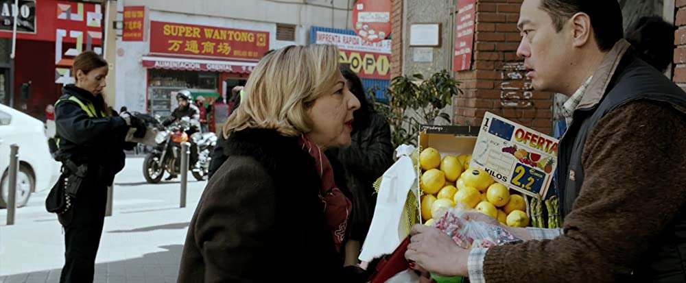 クローズド・バル 街角の狙撃手と8人の標的の画像