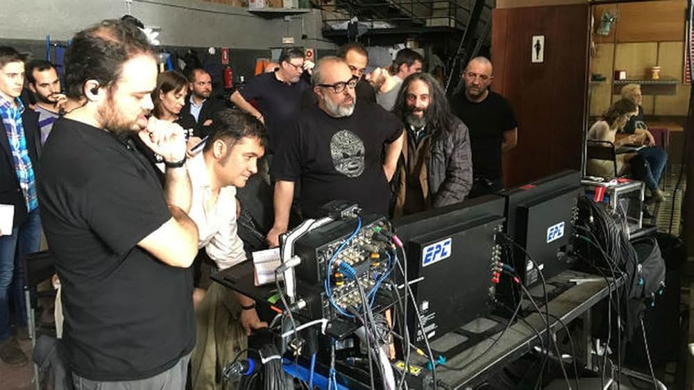 クローズド・バル 街角の狙撃手と8人の標的の画像