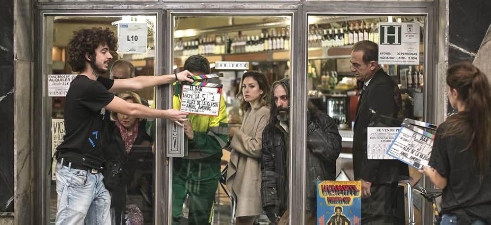 クローズド・バル 街角の狙撃手と8人の標的の画像