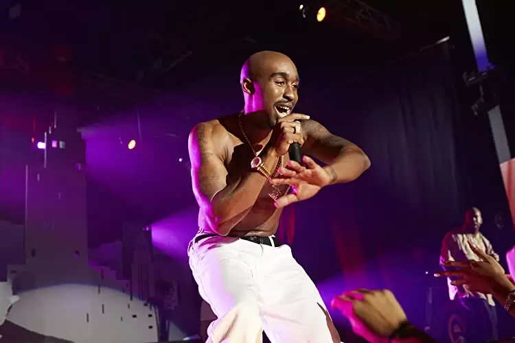 オール・アイズ・オン・ミーの画像