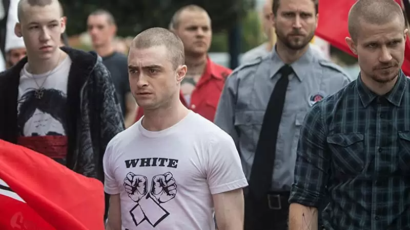 アンダーカバーの画像