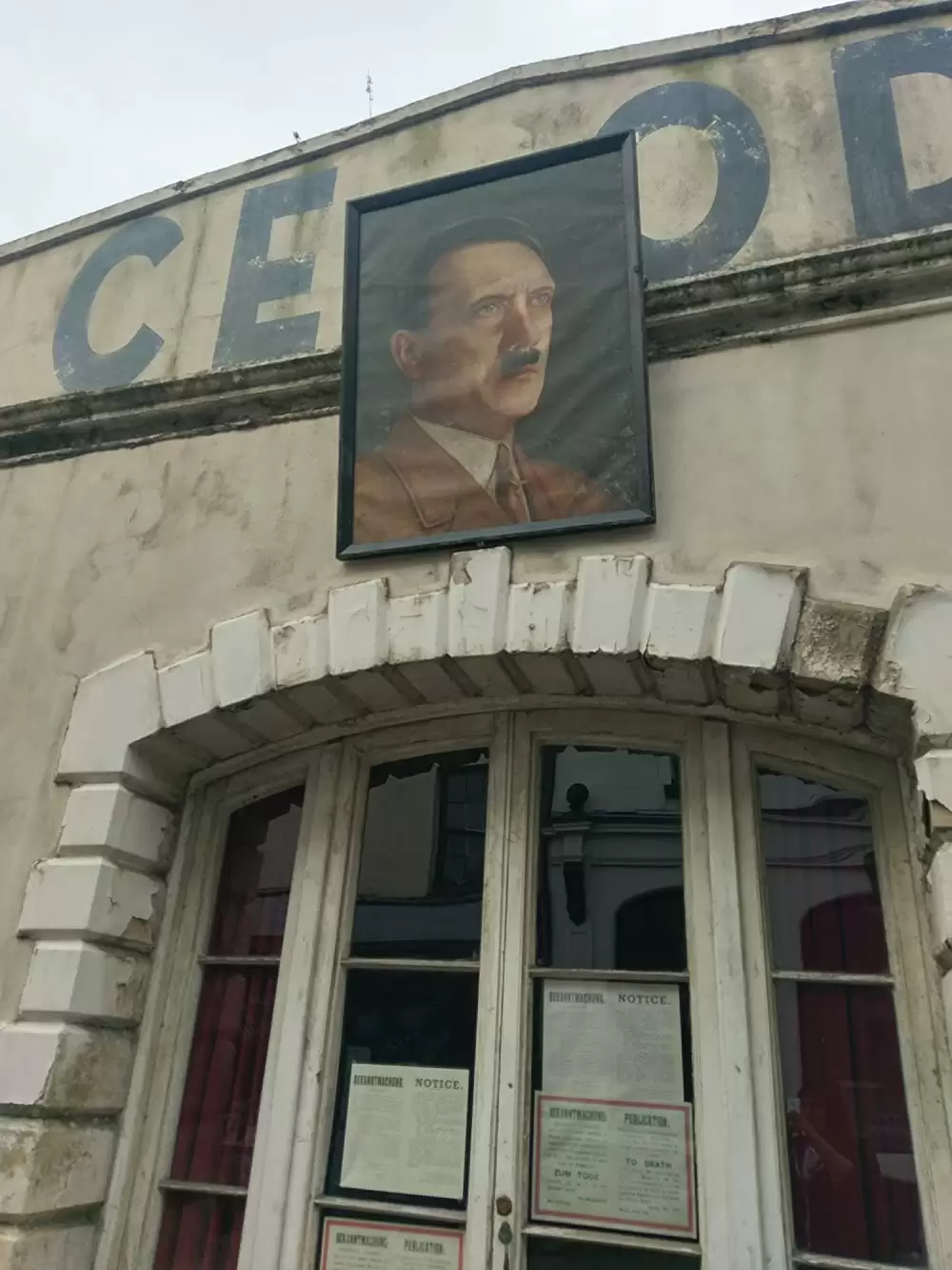 ガーンジー島の読書会の秘密の画像