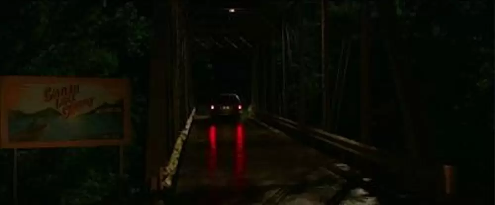 ストレンジャーズ 地獄からの訪問者の画像