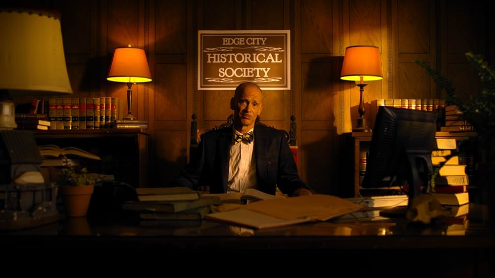 Suburban Gothic（原題）の画像