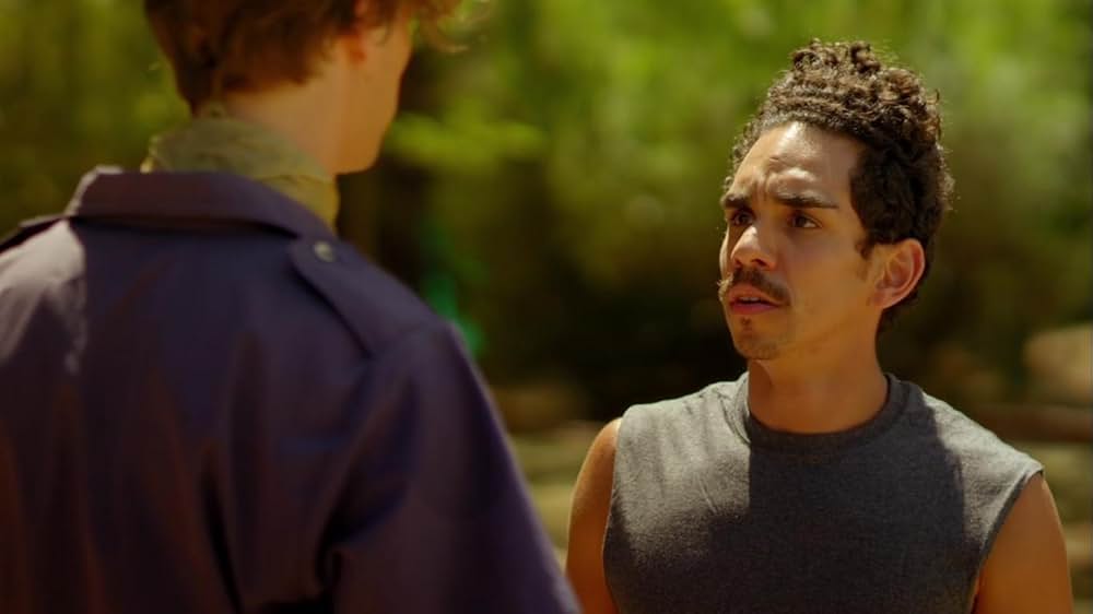 Suburban Gothic（原題）の画像