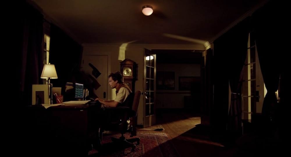 Suburban Gothic（原題）の画像