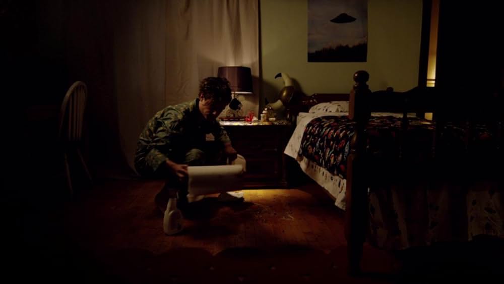 Suburban Gothic（原題）の画像