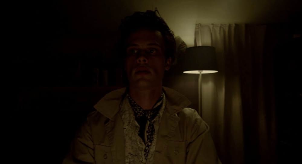 Suburban Gothic（原題）の画像