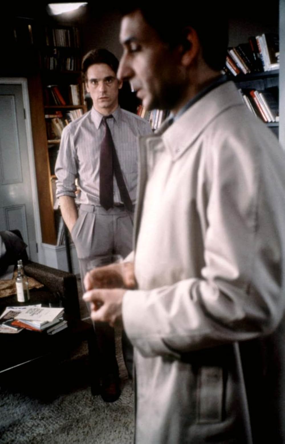 Betrayal（原題）の画像