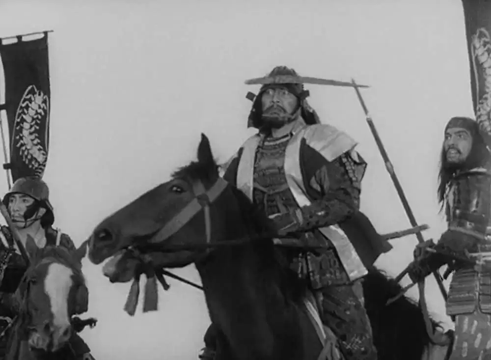 蜘蛛巣城の画像