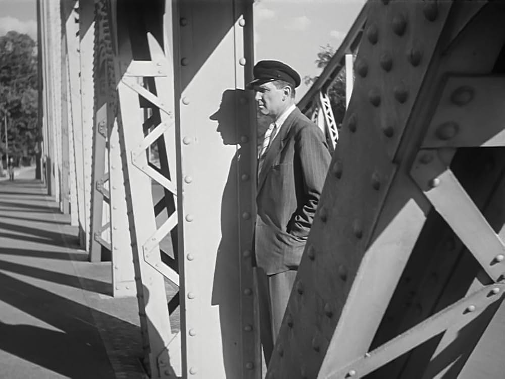 「橋のたもとで」の画像