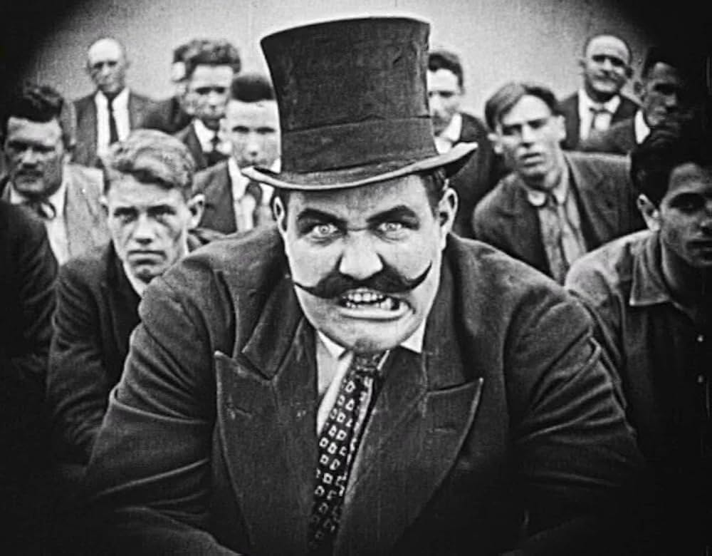 デブの舞台裏の画像